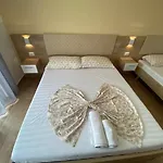 Best Summer 公寓式酒店 *