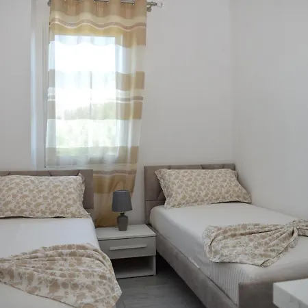 Aparthotel Best Summer Golem (Tirana)