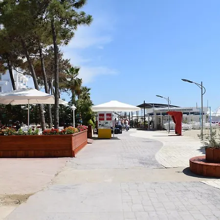 Best Summer Aparthotel