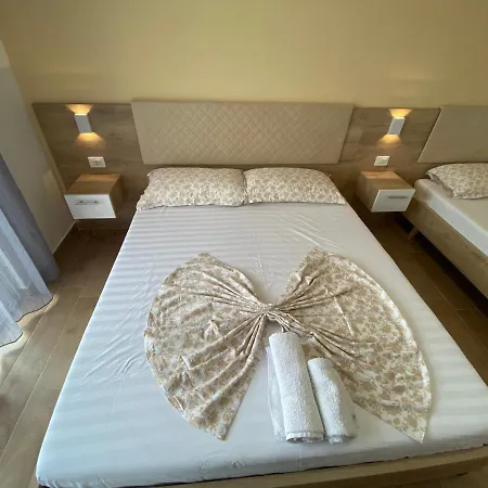 Best Summer Aparthotel *