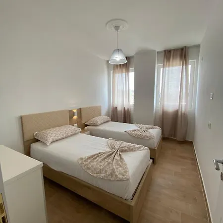 Best Summer Голем