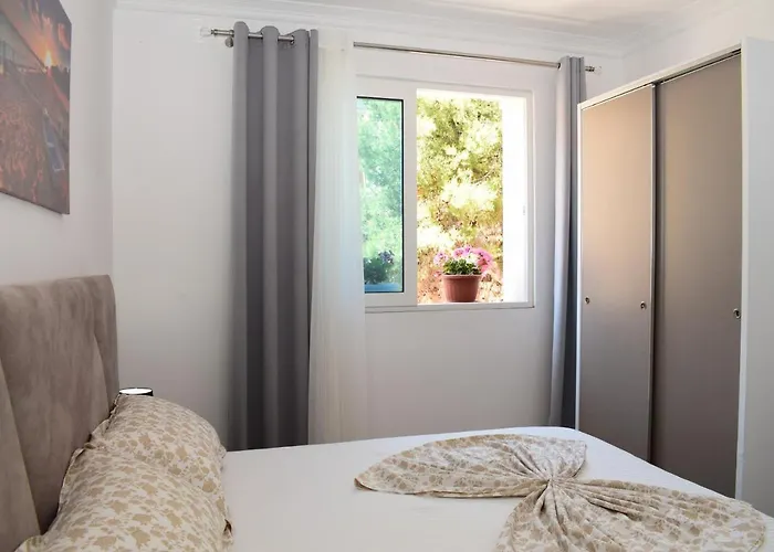 Best Summer Aparthotel