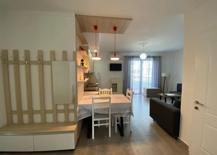 Best Summer Golem (Tirana)